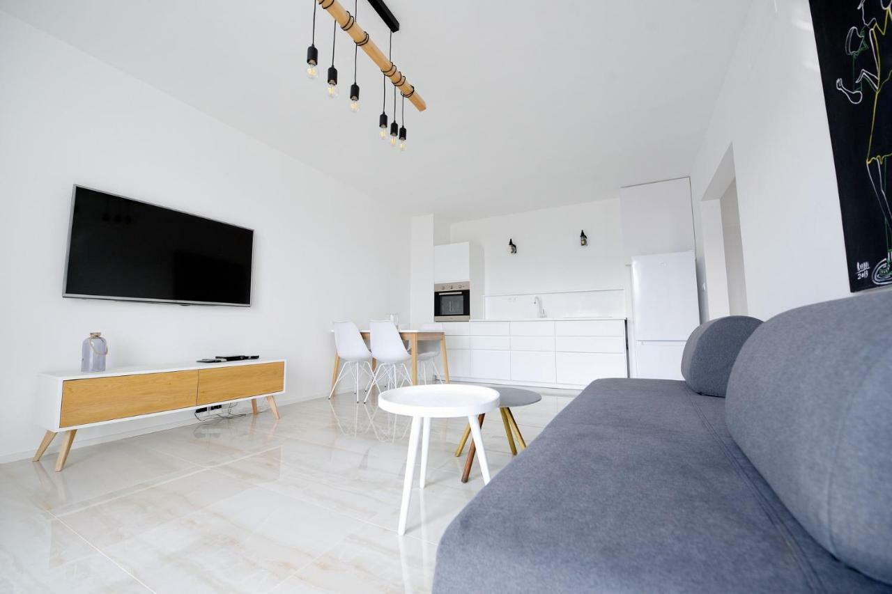 Center Aupark Apartment 皮耶什佳尼 外观 照片